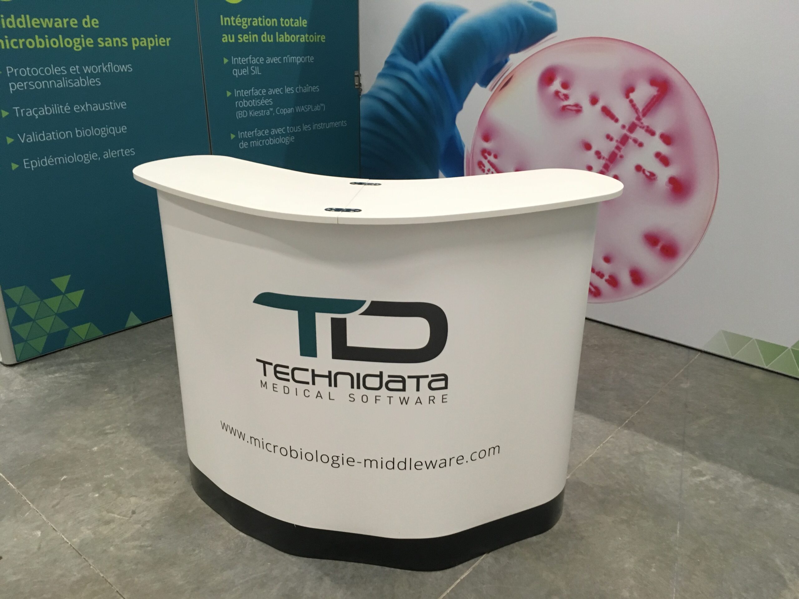 EXPOCASE XL 10619 – Technidata